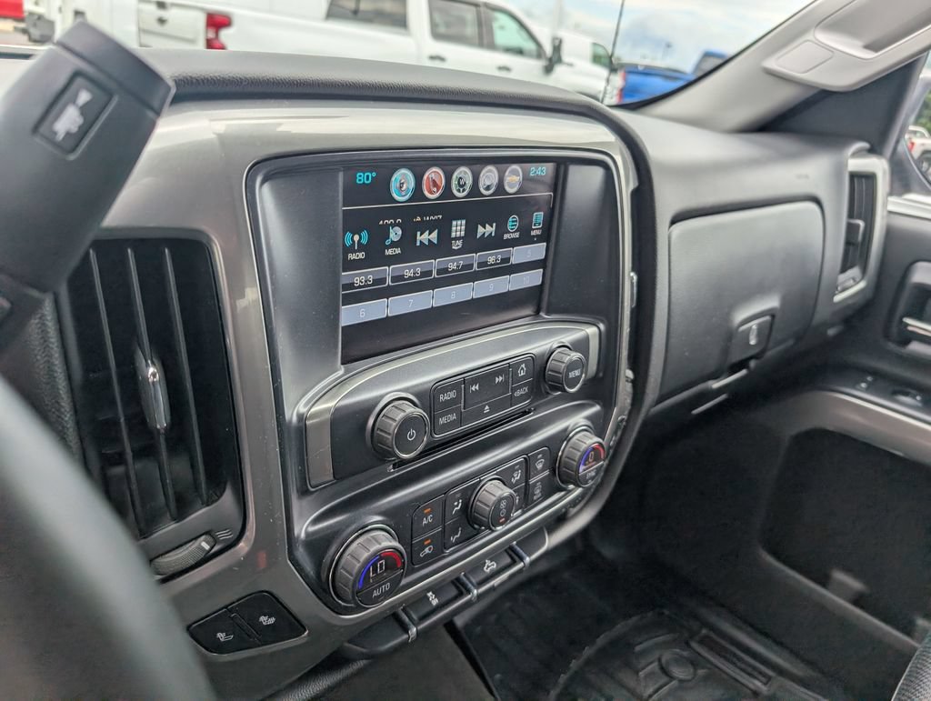 Used 2018 Chevrolet Silverado 1500 LT w/ All Star Edition AWD/4WD image 20