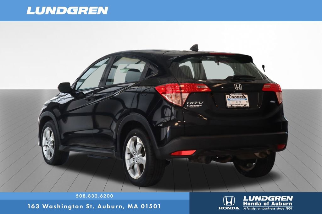Used 2017 Honda HR-V LX image 3