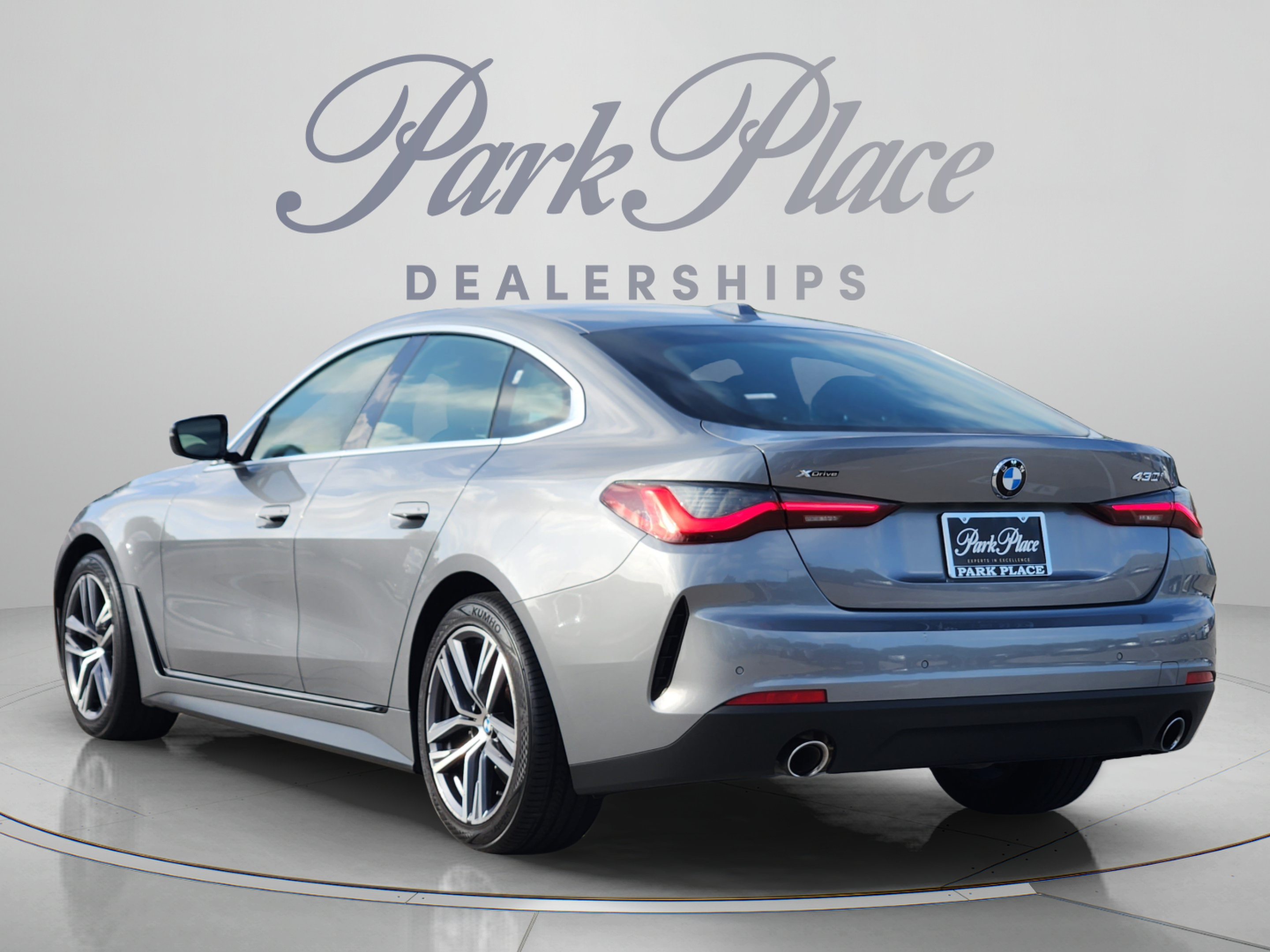 Used 2024 BMW 430i Gran Coupe xDrive w/ Premium Package AWD/4WD image 3