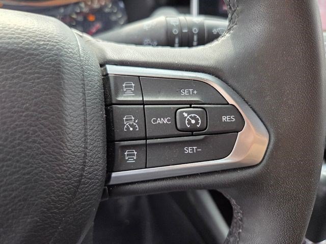 Used 2023 Jeep Compass Limited AWD/4WD image 22