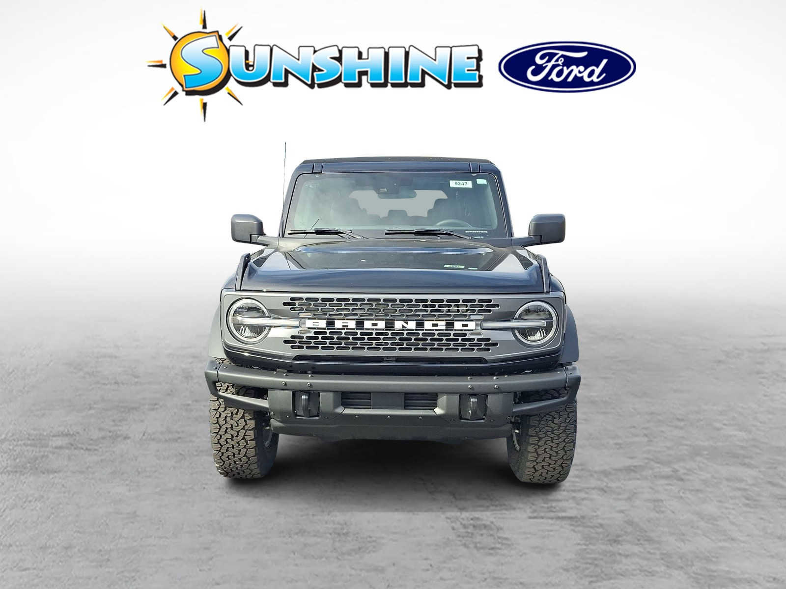 New 2025 Ford Bronco Badlands image 2