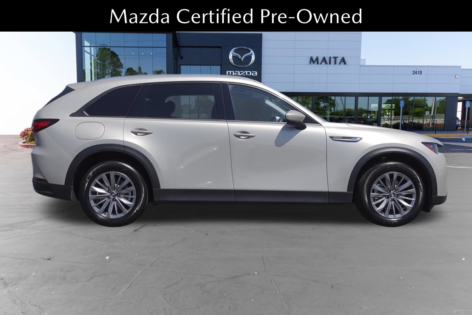 Certified 2024 MAZDA CX-90 Plug-In Hybrid w/ Preferred AWD/4WD image 2