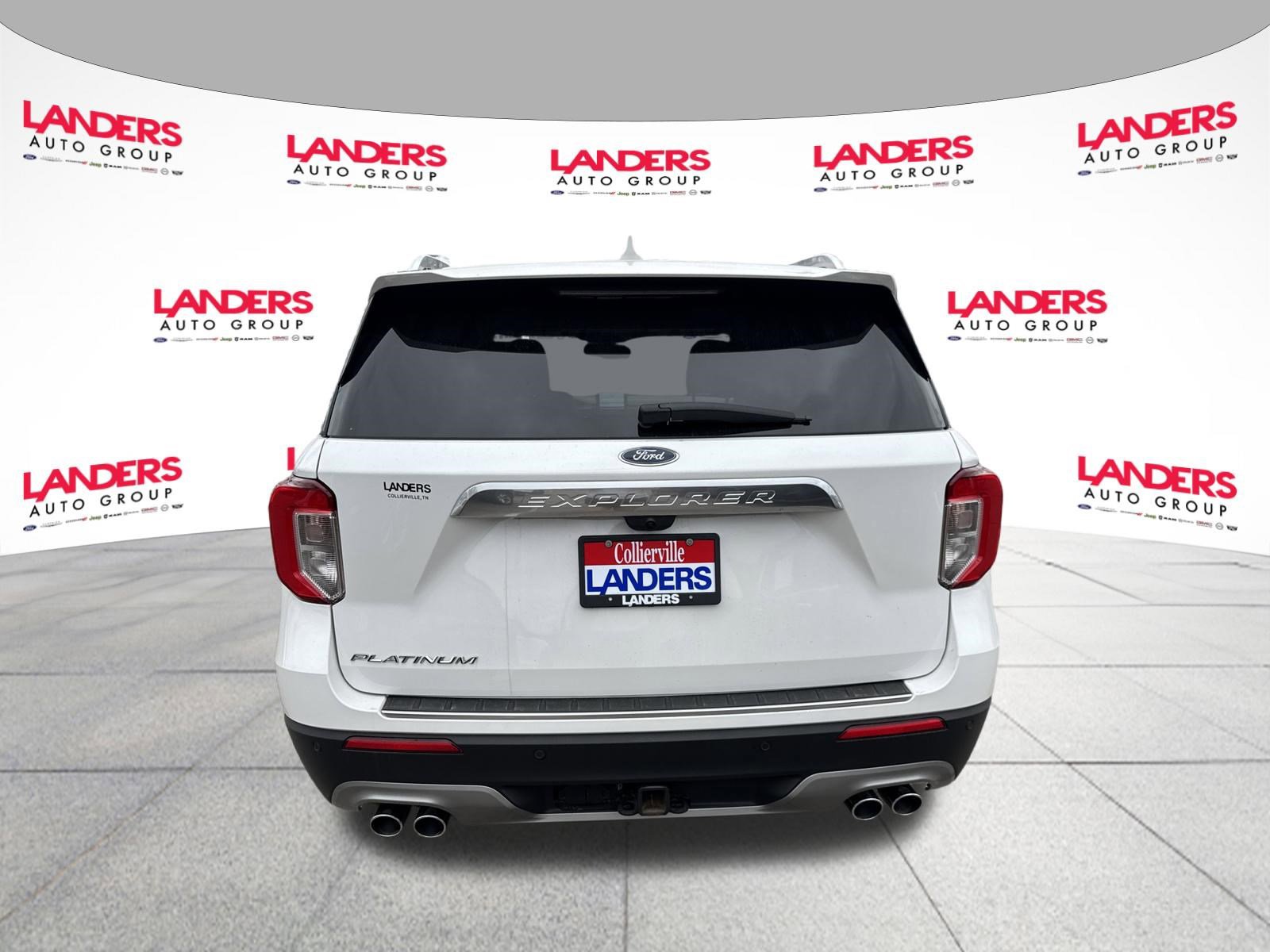 Certified 2022 Ford Explorer Platinum w/ Equipment Group 601A image 4