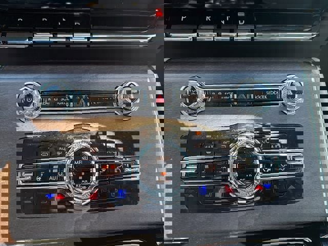 Used 2024 Lincoln Aviator Reserve w/ Equipment Group 201A AWD/4WD image 21