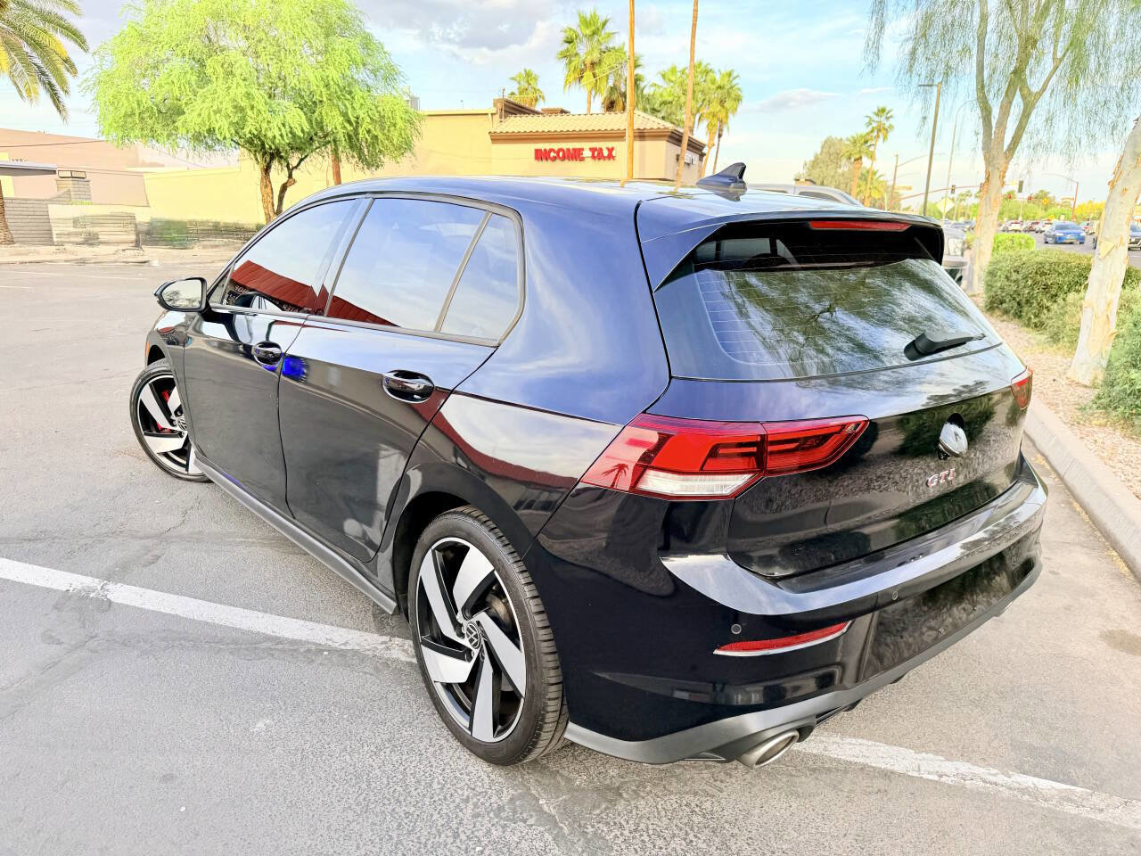 Used 2022 Volkswagen GTI S image 5