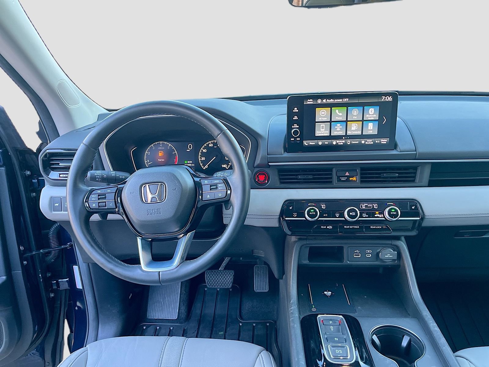 Used 2025 Honda Pilot EX-L image 22