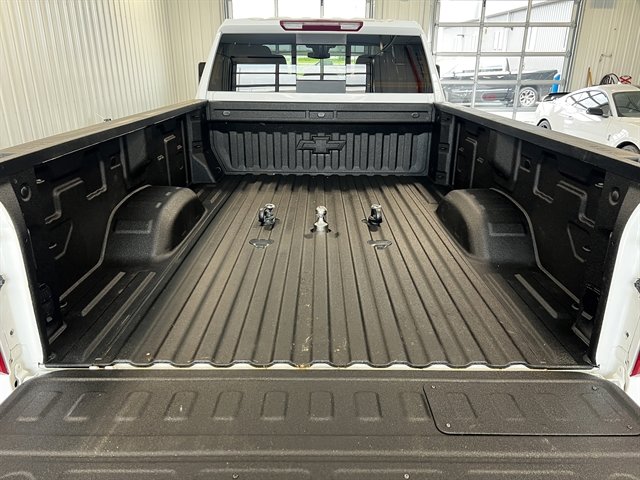 Used 2024 Chevrolet Silverado 3500 LT image 18