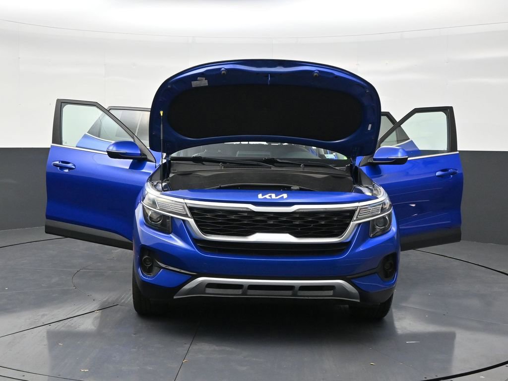 Used 2023 Kia Seltos EX AWD/4WD image 33