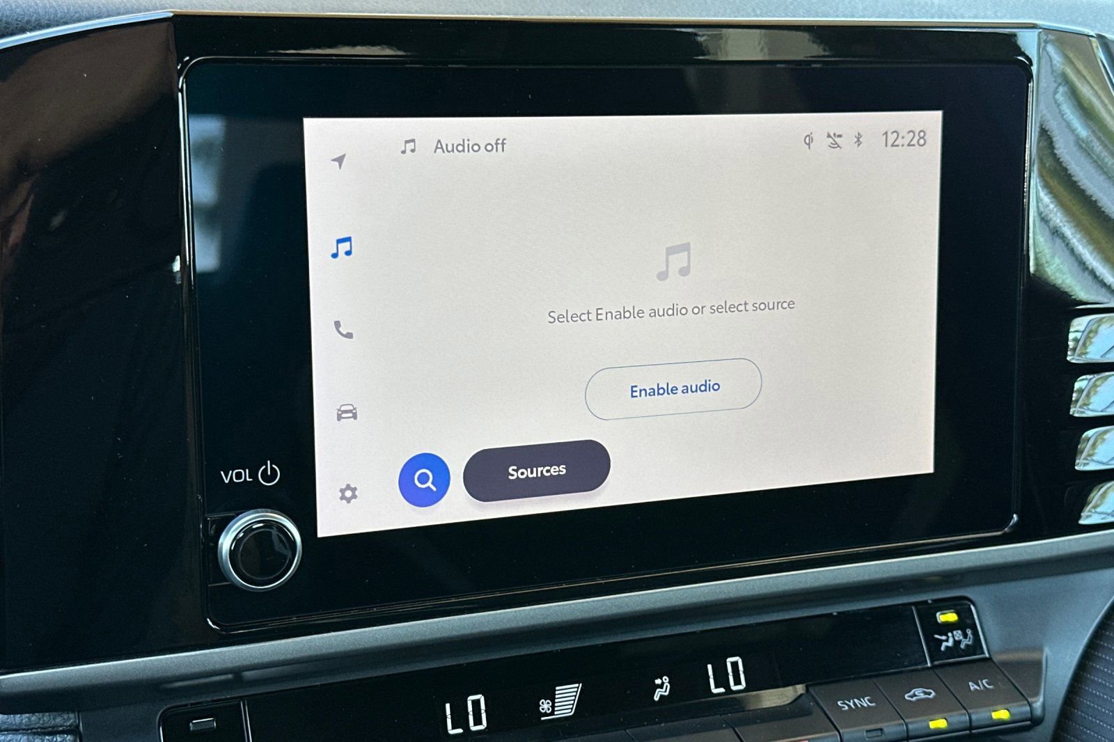 Used 2025 Toyota Camry SE image 18