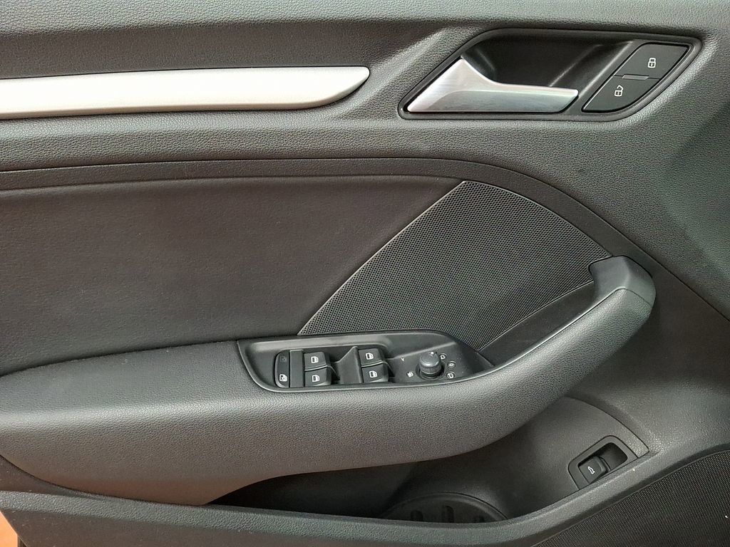 Used 2015 Audi A3 2.0T Premium w/ Cold Weather Package image 10