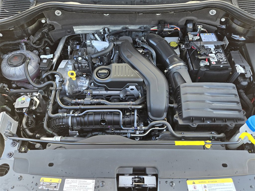 New 2025 Volkswagen Taos SEL image 23