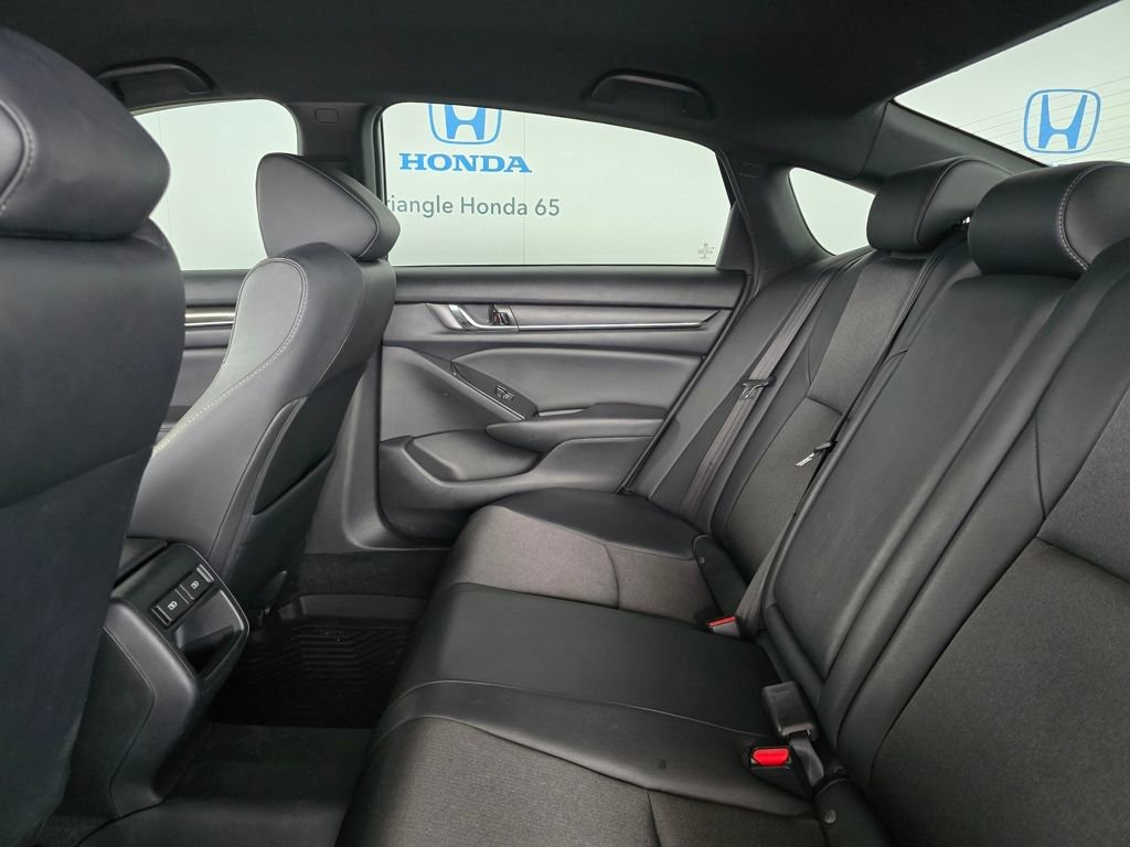 Used 2021 Honda Accord Sport image 19