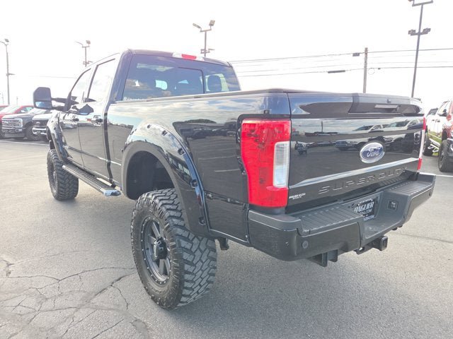 Used 2019 Ford F250 Lariat w/ Lariat Ultimate Package AWD/4WD image 4