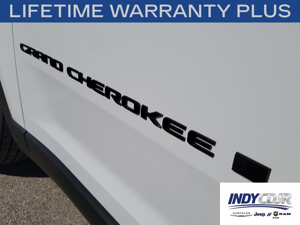 New 2026 Jeep Grand Cherokee Altitude AWD/4WD image 8