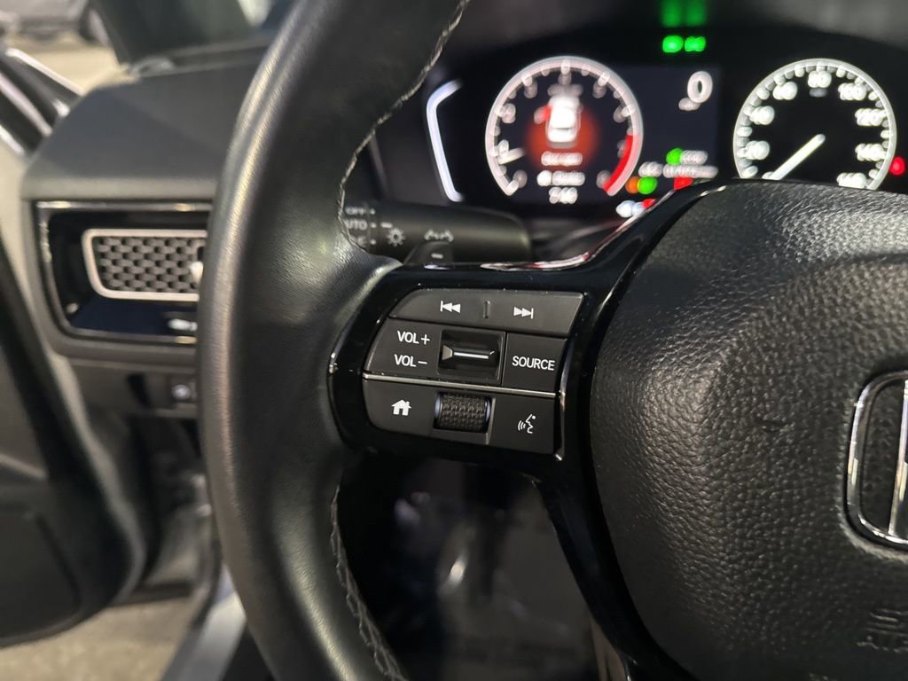 Used 2025 Honda Civic Sport image 14