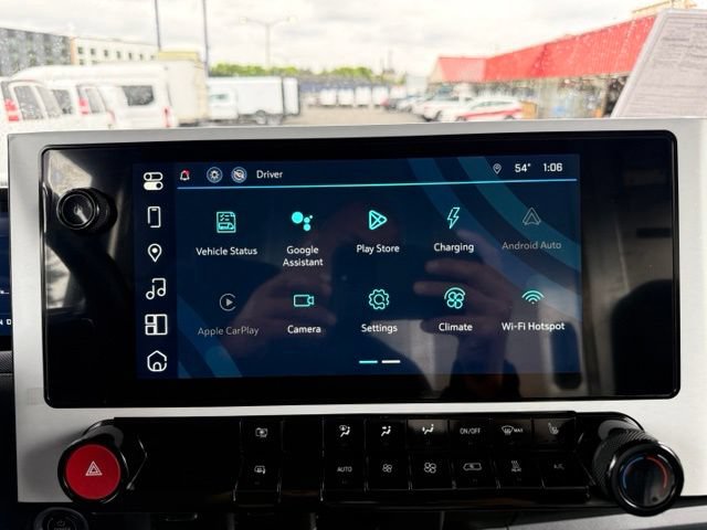 Used 2024 Chevrolet Brightdrop 600 w/ Battery Pack, Max Range AWD/4WD image 18