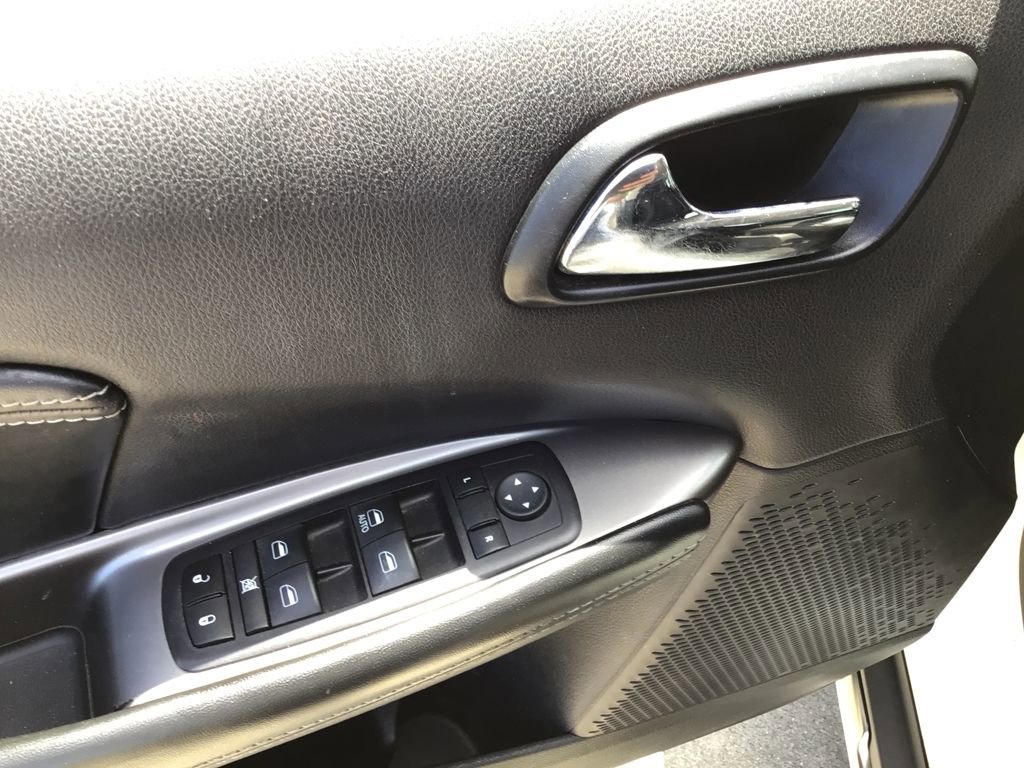 Used 2017 Dodge Journey Crossroad image 17