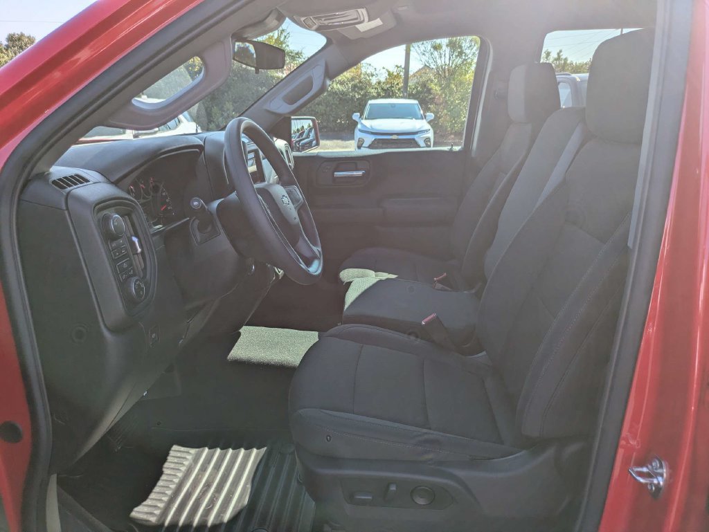 New 2026 Chevrolet Silverado 1500 Custom w/ Turbomax Blackout Package AWD/4WD image 20