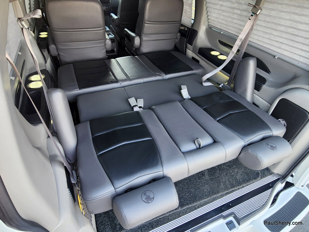 Used 2021 Chevrolet Express 2500 LS w/ Enhanced Convenience Package image 5