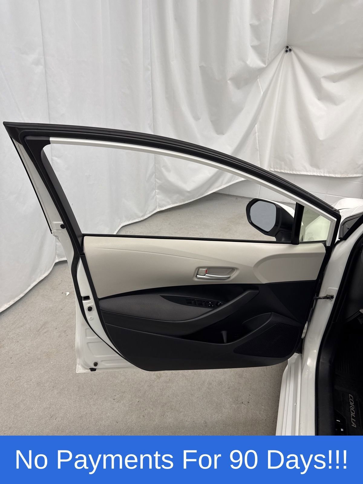 Used 2020 Toyota Corolla L image 12