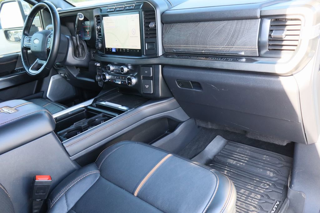 Used 2023 Ford F350 Platinum w/ FX4 Off-Road Package image 33
