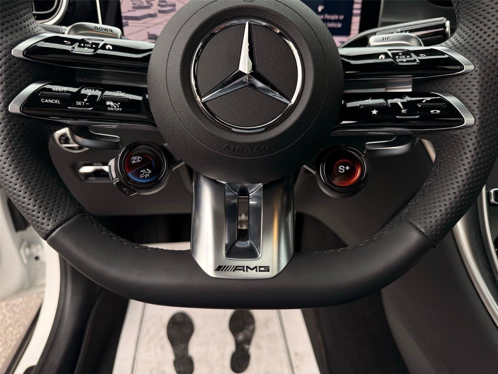 Used 2026 Mercedes-Benz GLC 43 AMG 4MATIC image 33
