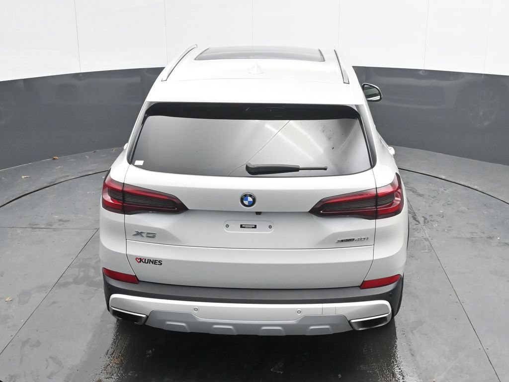 Used 2023 BMW X5 xDrive40i w/ Premium Package AWD/4WD image 35