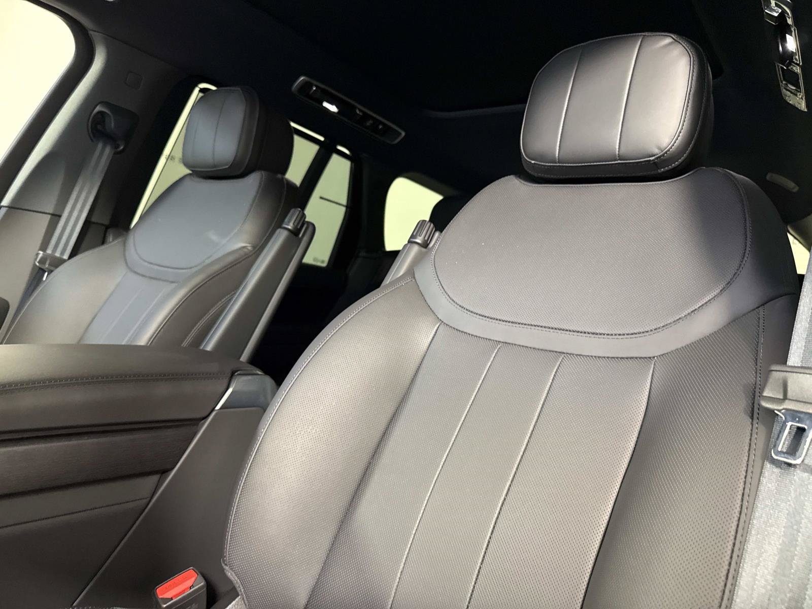 New 2026 Land Rover Range Rover SE AWD/4WD image 20