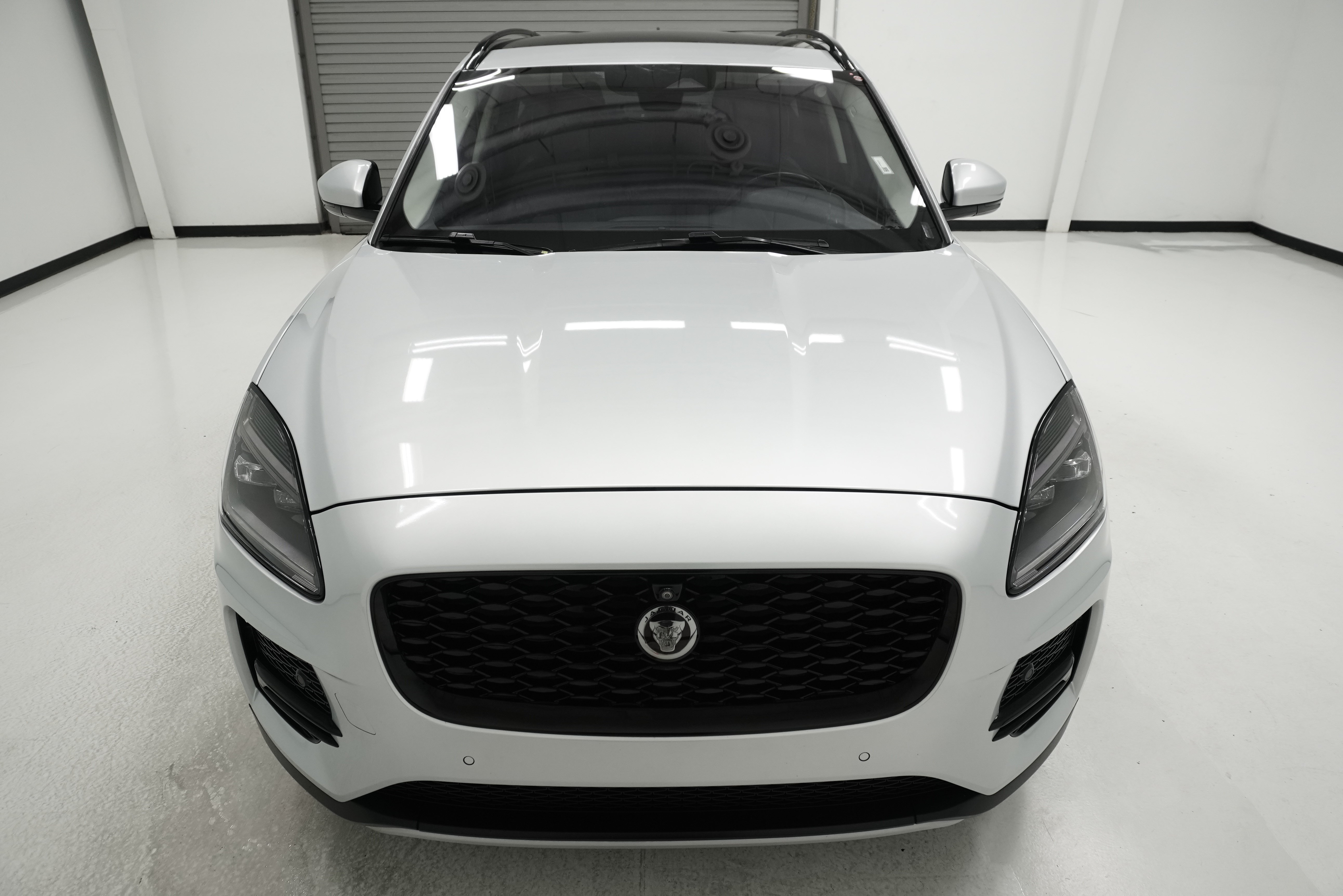 Used 2021 Jaguar E-PACE SE AWD/4WD image 2