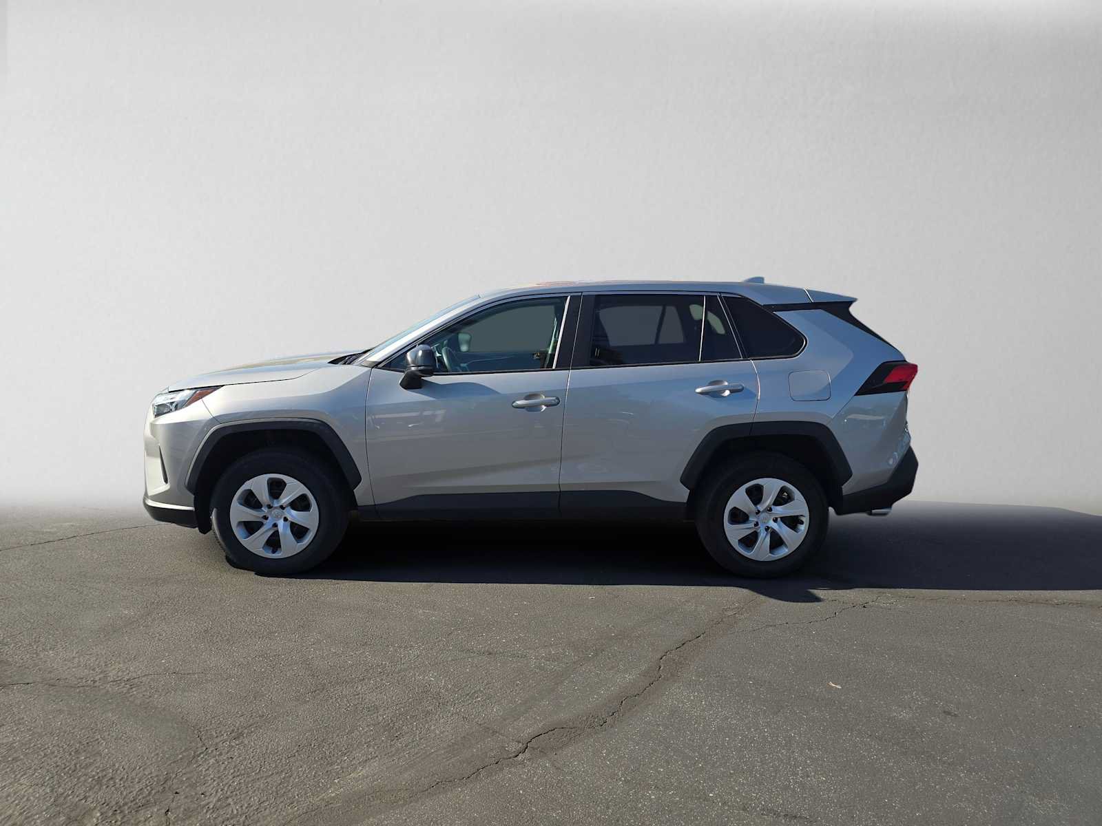 Used 2025 Toyota RAV4 LE FWD image 6