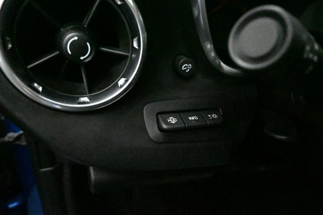 Used 2018 Chevrolet Camaro SS RWD image 13