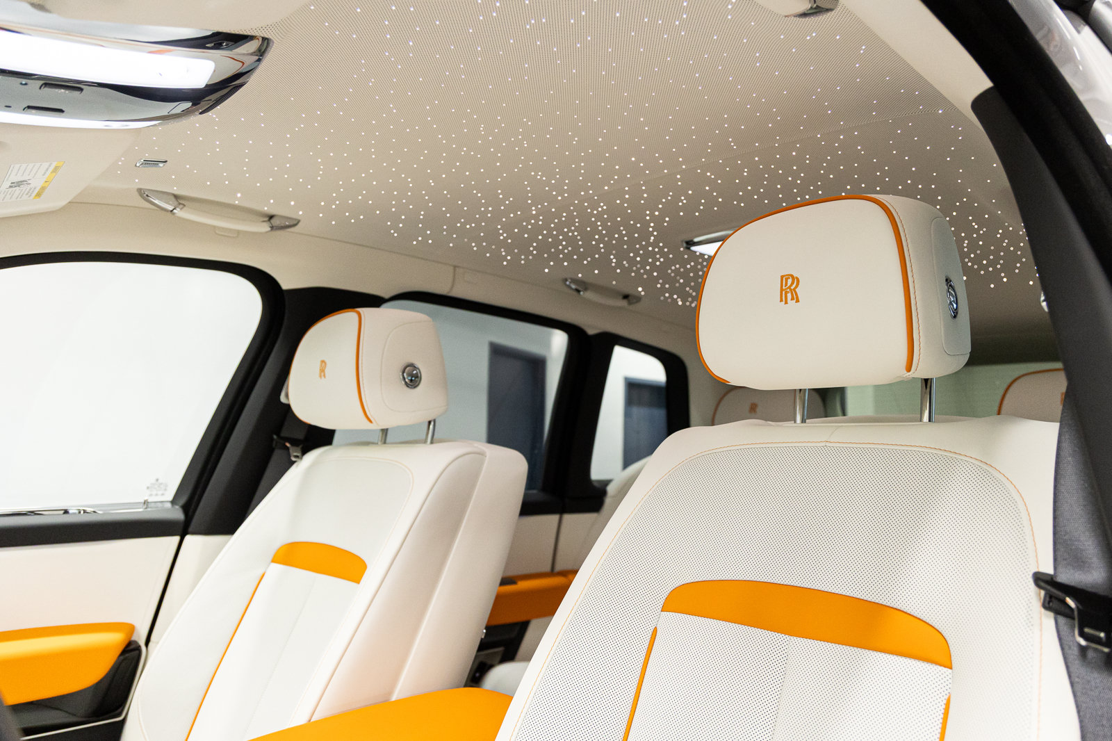 New 2027 Rolls-Royce Cullinan AWD/4WD image 30