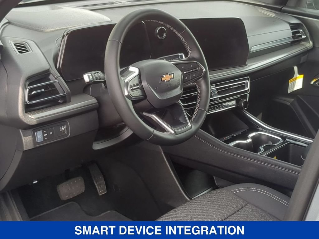 New 2026 Chevrolet Traverse LT FWD image 11