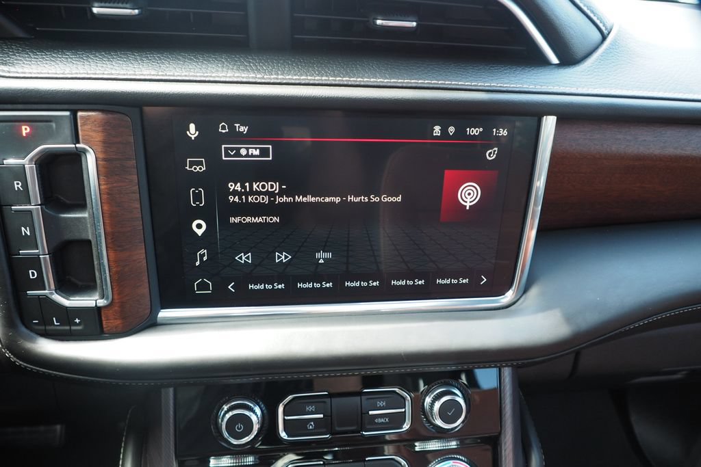 Used 2023 GMC Yukon Denali Ultimate AWD/4WD image 29