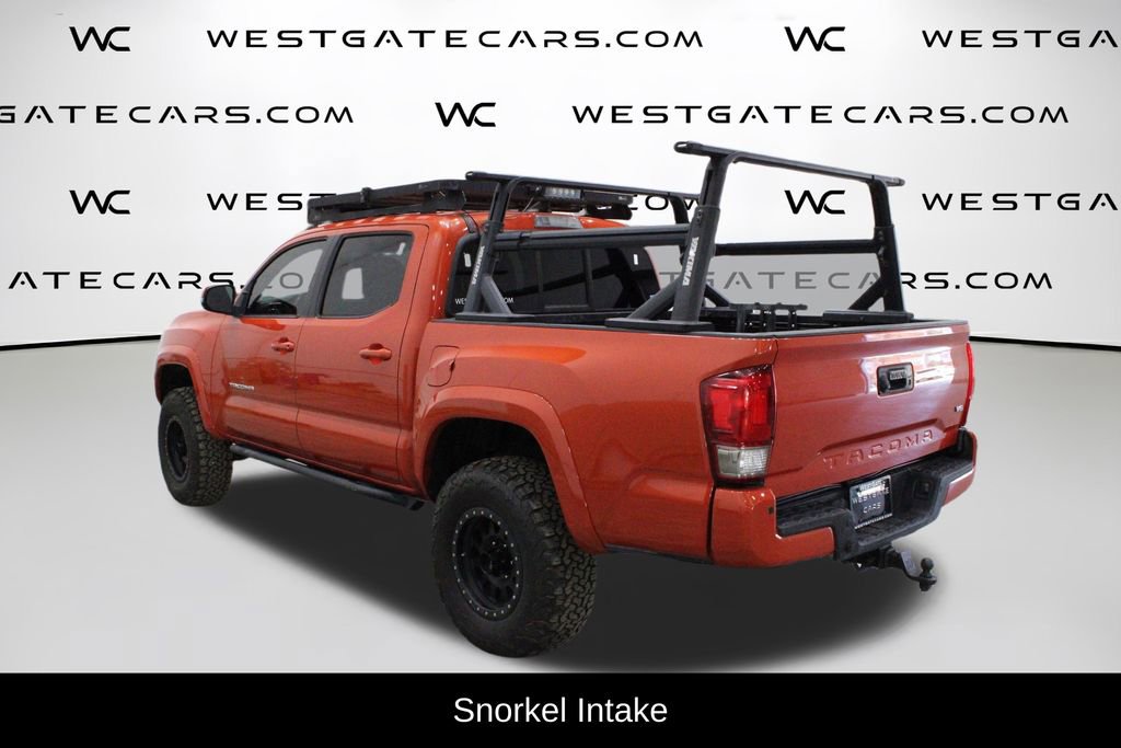 Used 2016 Toyota Tacoma TRD Sport image 5