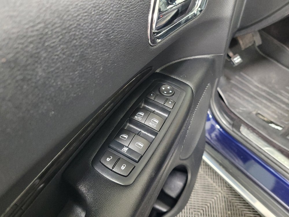 Used 2016 Dodge Durango Limited w/ Nav & Power Liftgate Group AWD/4WD image 27
