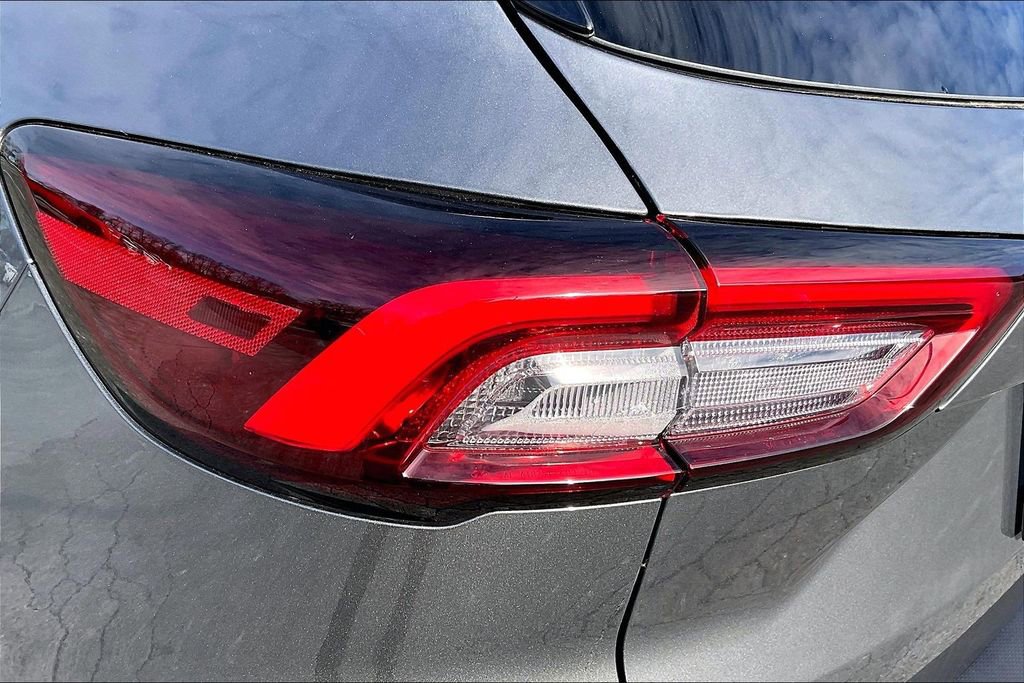 Used 2025 Ford Escape SE image 22