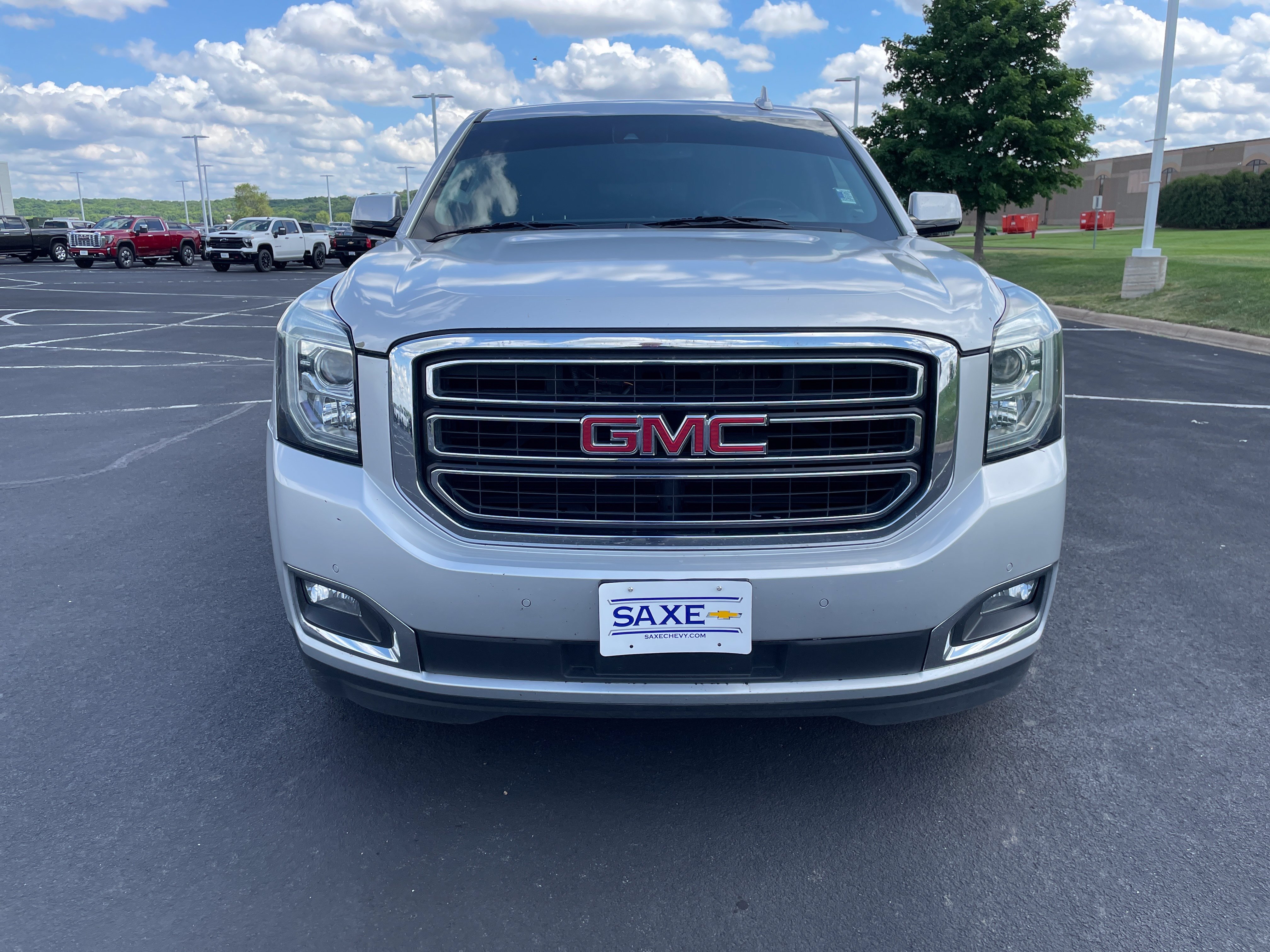Used 2020 GMC Yukon XL SLT RWD image 8