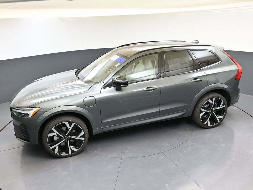New 2026 Volvo XC60 T8 Ultra image 44