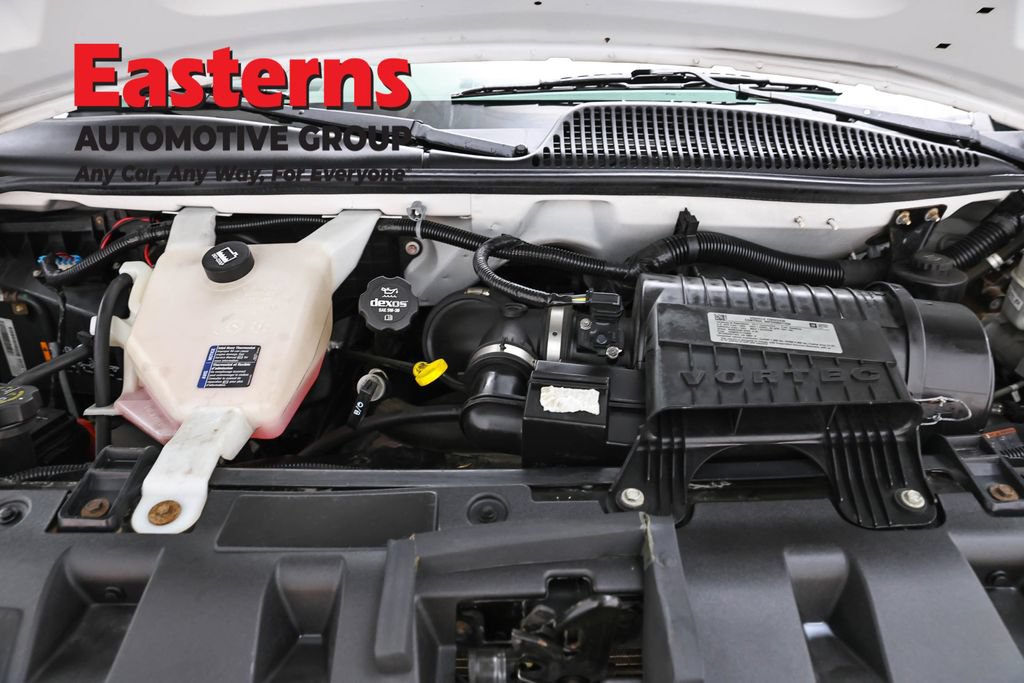 Used 2017 Chevrolet Express 3500 RWD image 7