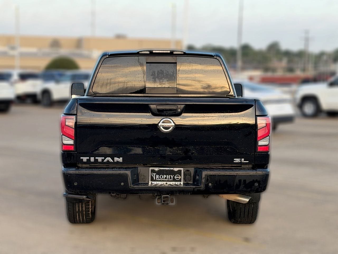 Used 2020 Nissan Titan SL w/ Moonroof Package RWD image 7