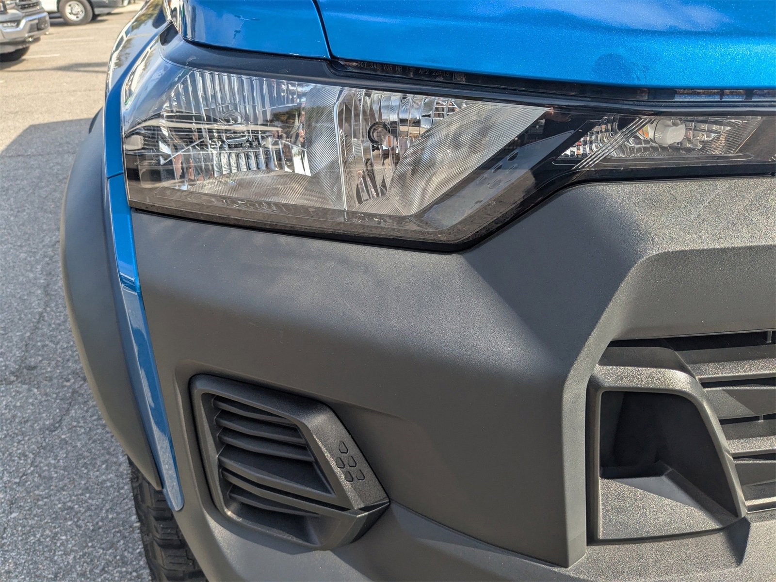 Used 2024 Chevrolet Colorado Trail Boss image 10