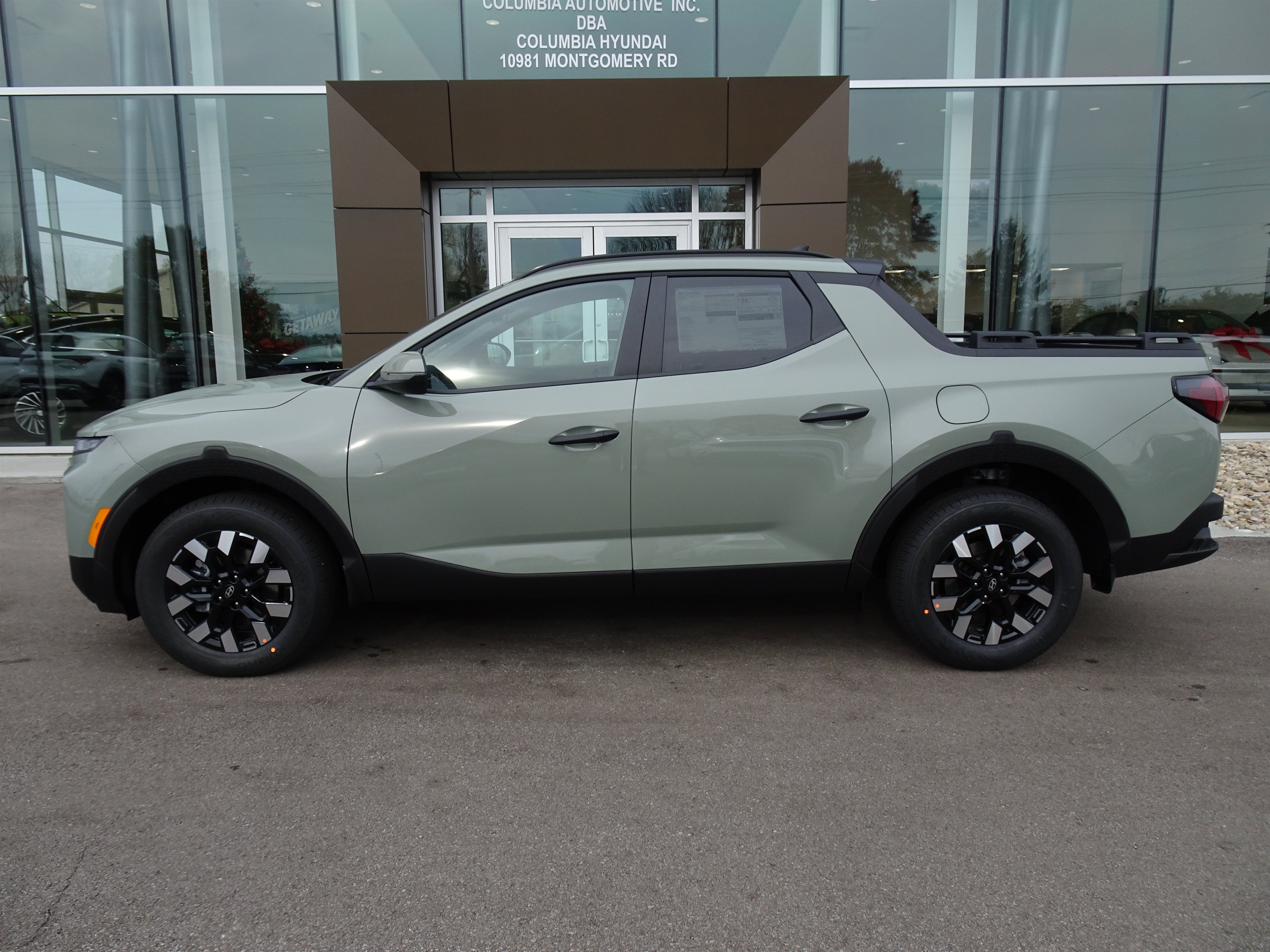 New 2026 Hyundai Santa Cruz SEL AWD/4WD image 2