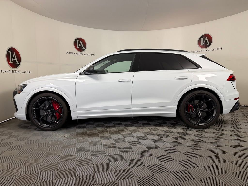New 2026 Audi RS Q8 performance image 6