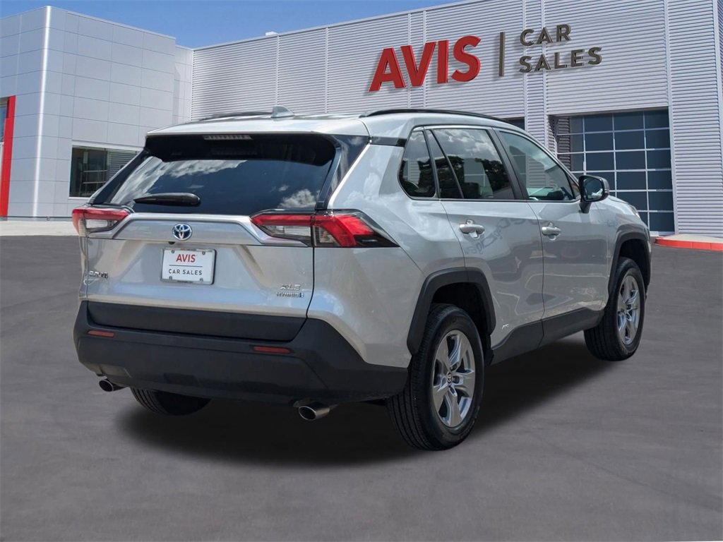 Used 2024 Toyota RAV4 XLE image 6