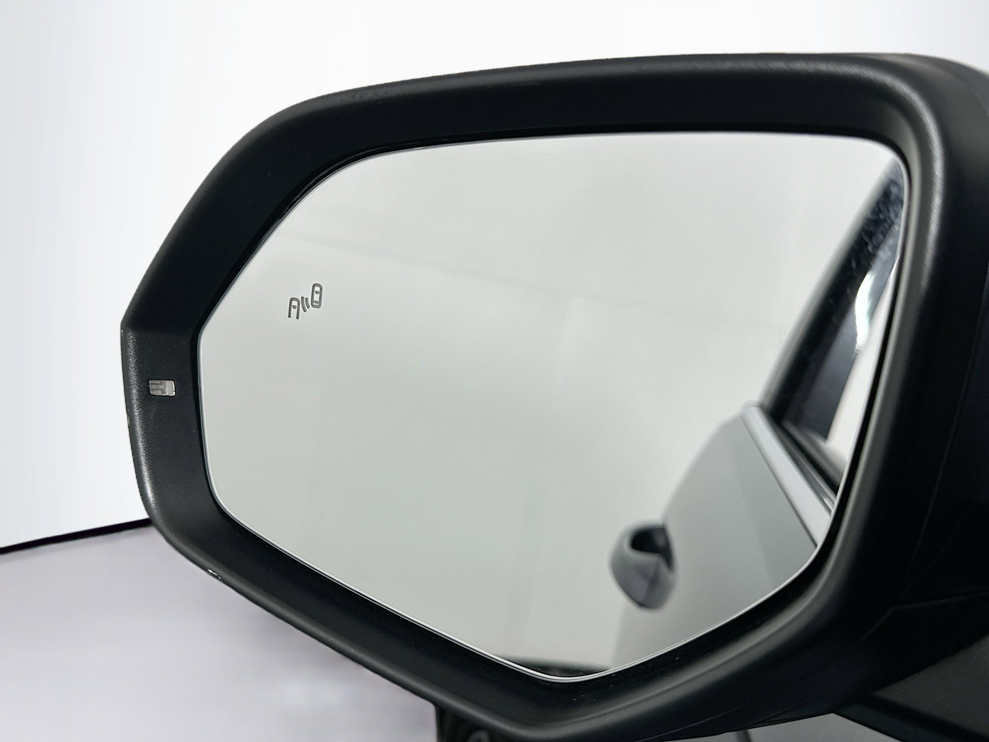 Used 2024 Volkswagen Atlas Cross Sport SE image 16