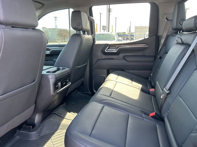 Used 2025 Chevrolet Silverado 1500 LT Trail Boss w/ Convenience Package II image 28