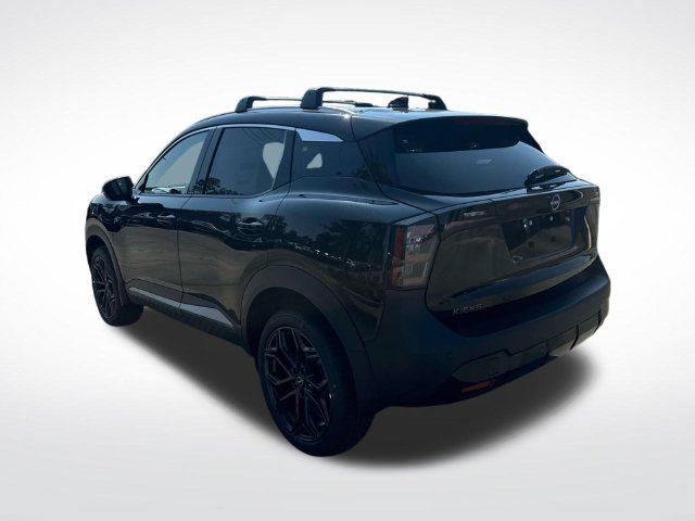 New 2027 Nissan Kicks SR FWD image 7