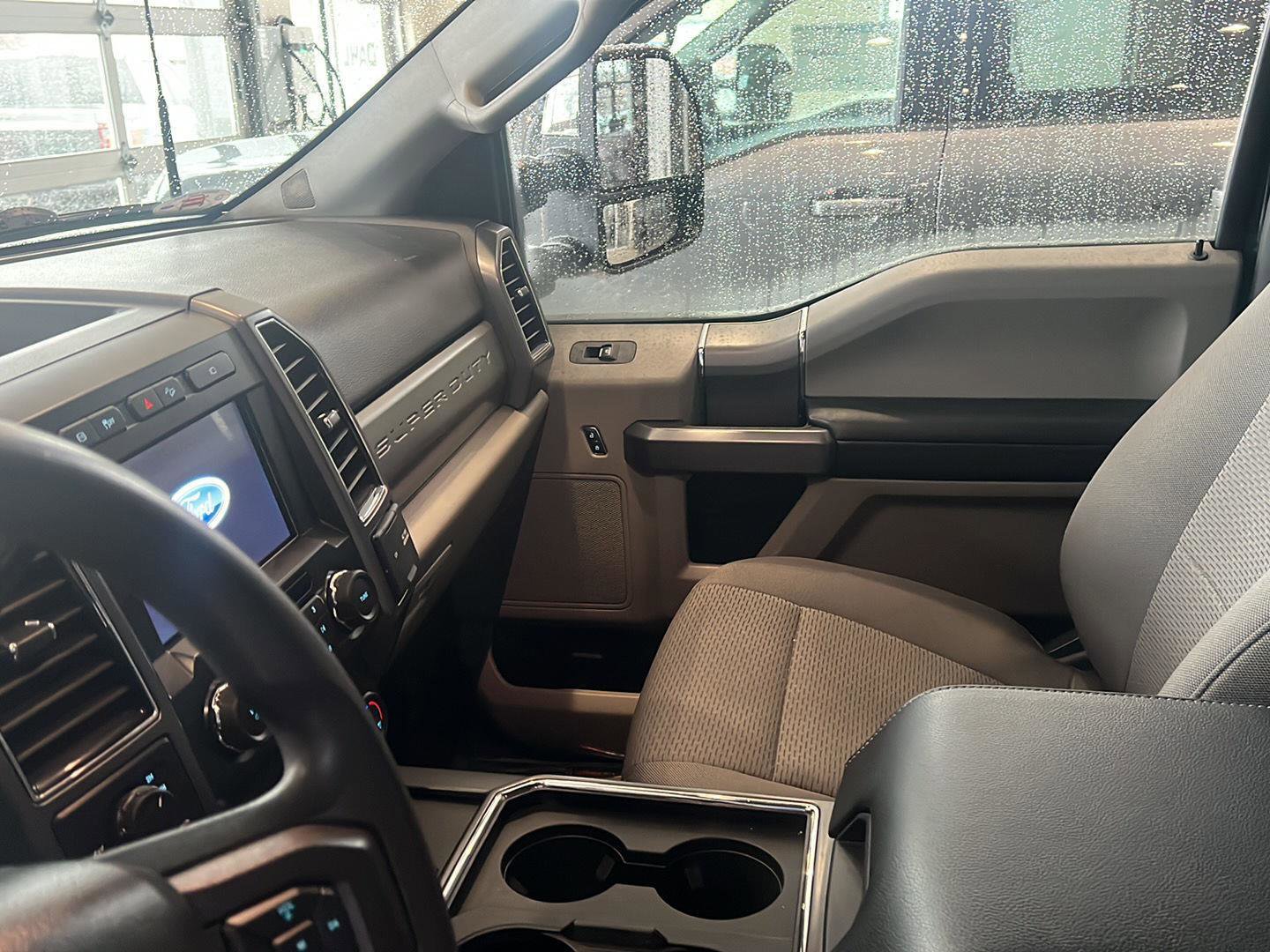 Used 2022 Ford F250 XLT w/ XLT Premium Package image 18