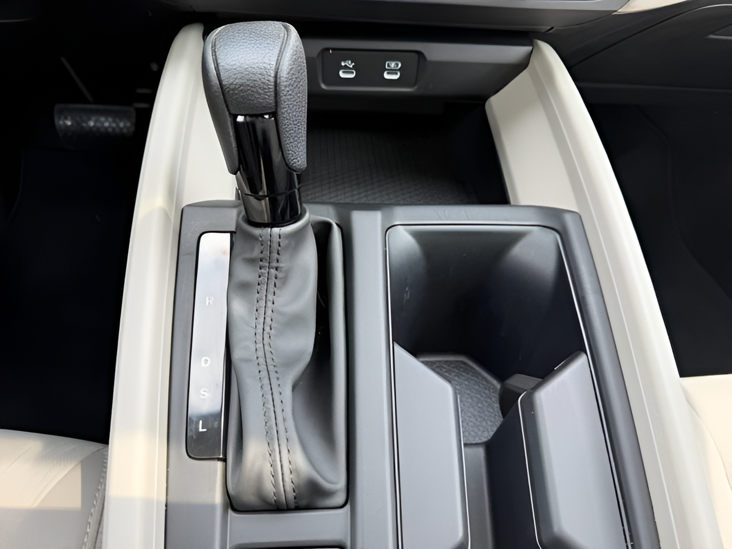 Certified 2023 Honda Accord EX image 19